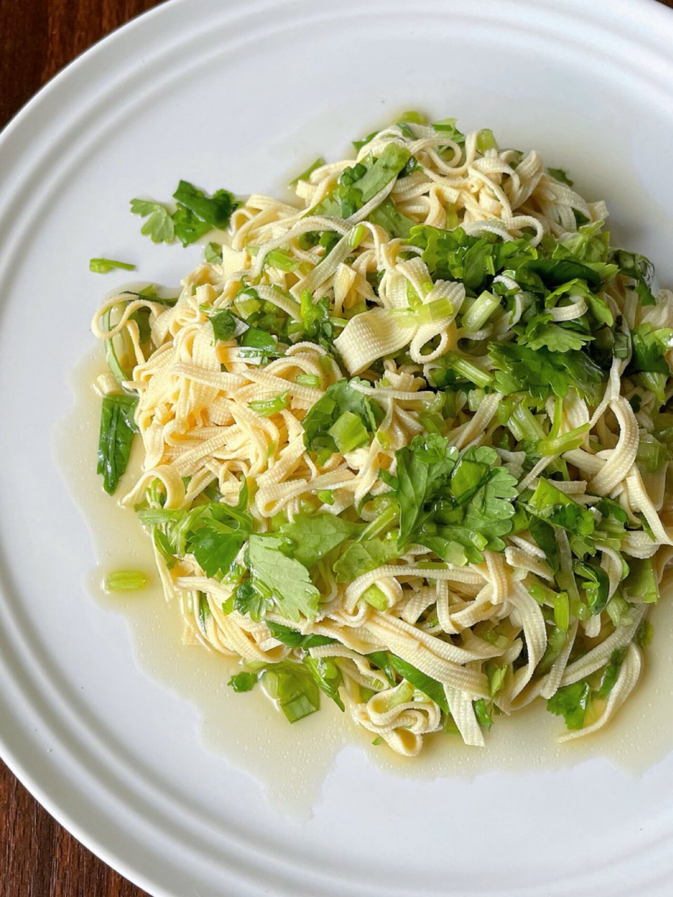 【素食分享】一人食菜香菜拌干丝 【香菜干丝】 97今日食材: 百叶丝