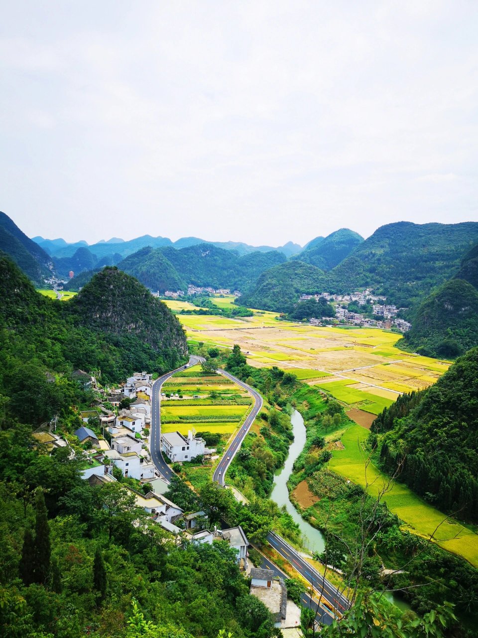 秋天的万峰林 | 人间最美画卷 第一次来万峰林景区,一幅秋天美丽的