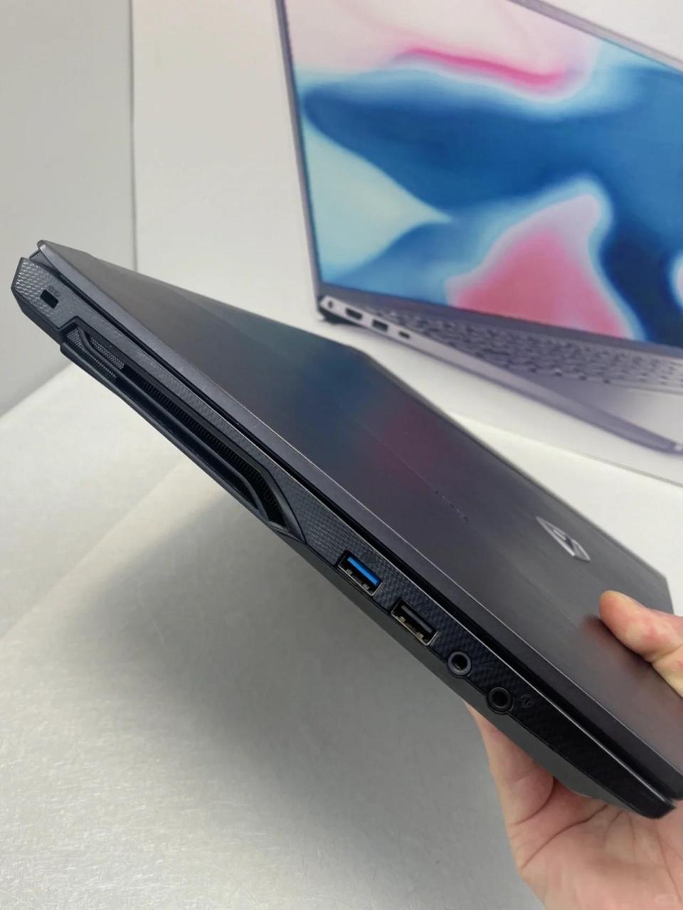 三千米拿下高性价比游戏本机械师t90-v 99机械师t90-v 主流游戏本