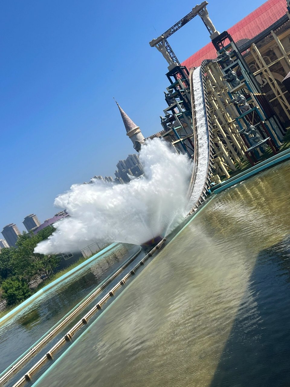 蓬莱欧乐堡一游,漂亮的彩虹96 #游乐园# #蓬莱欧乐堡