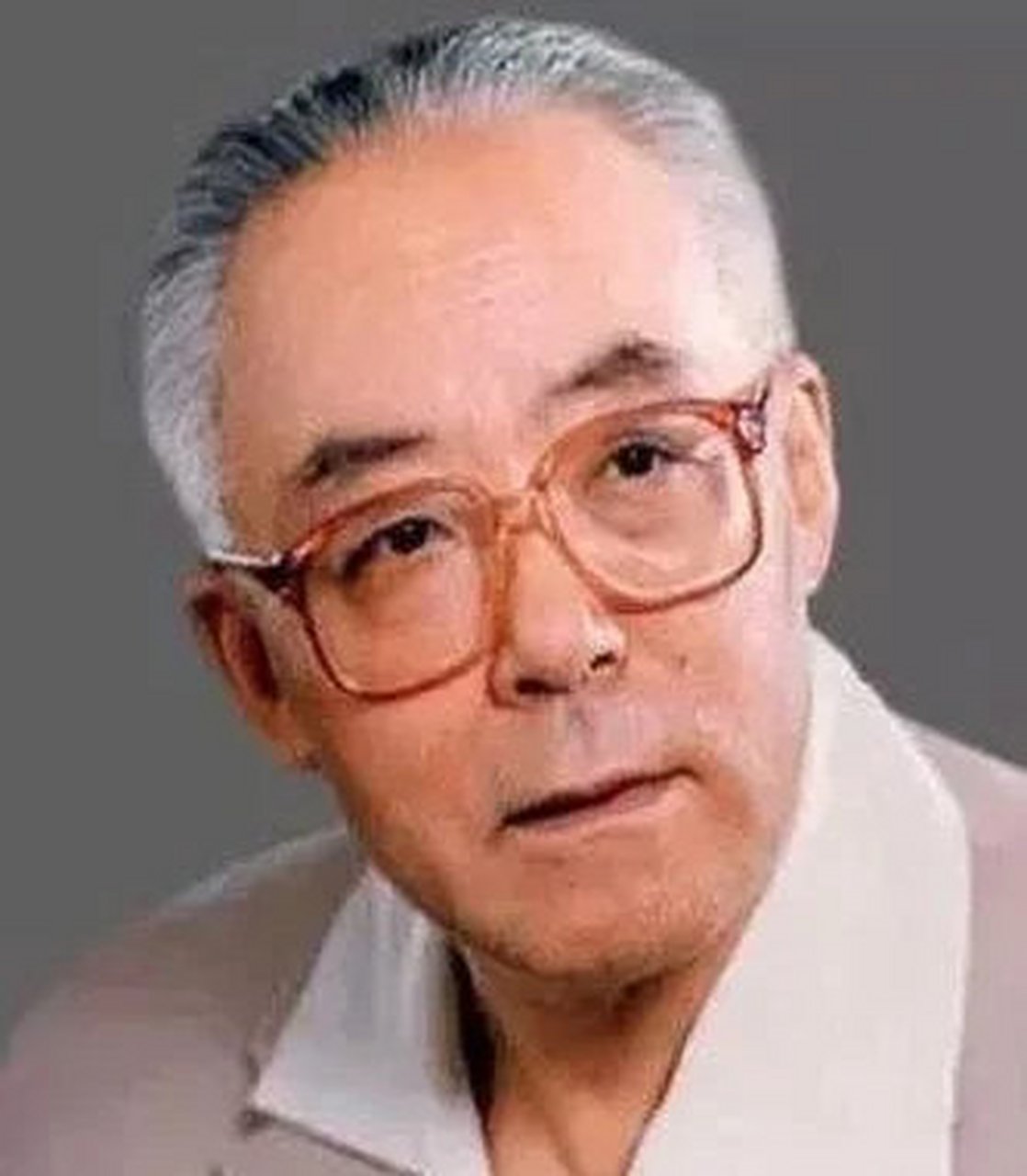 卢鹤绂,祖籍是山东莱州,毕业于燕京大学.