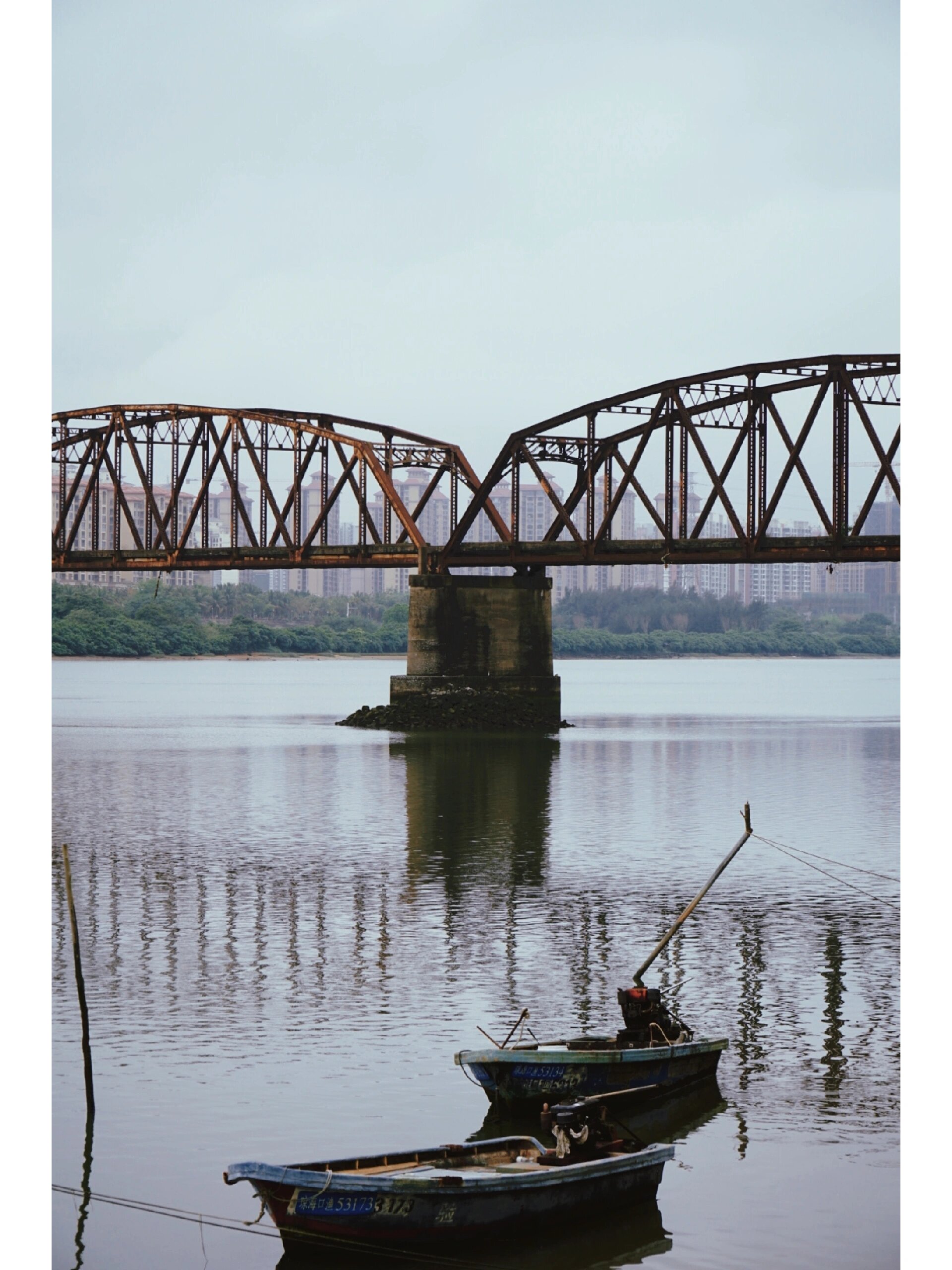 海口南渡江铁桥 探索历史的足迹 海南的第一座大桥"南渡江铁桥"由抗日