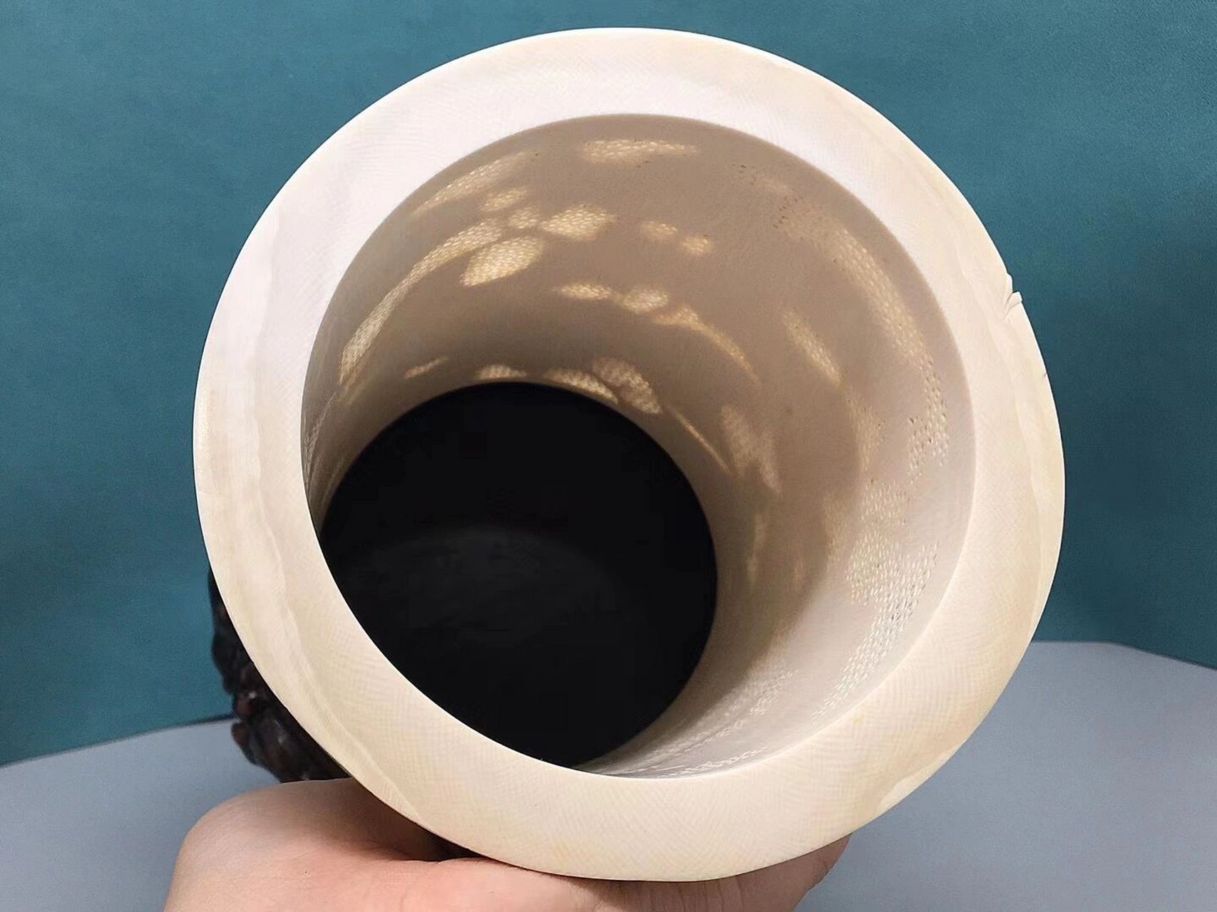 猛犸象牙大师手工雕刻"九鲤献福"精品笔筒 猛犸象牙大师手工雕刻"九鲤