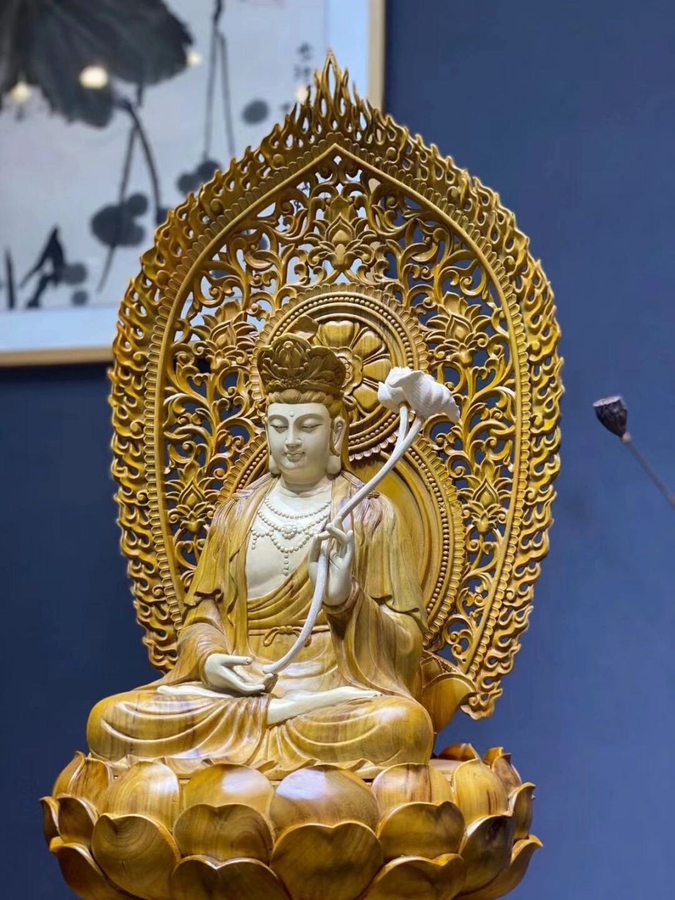 极品香樟大势至菩萨木雕沉香佛像工艺品摆件 极品香樟"大势至菩萨"