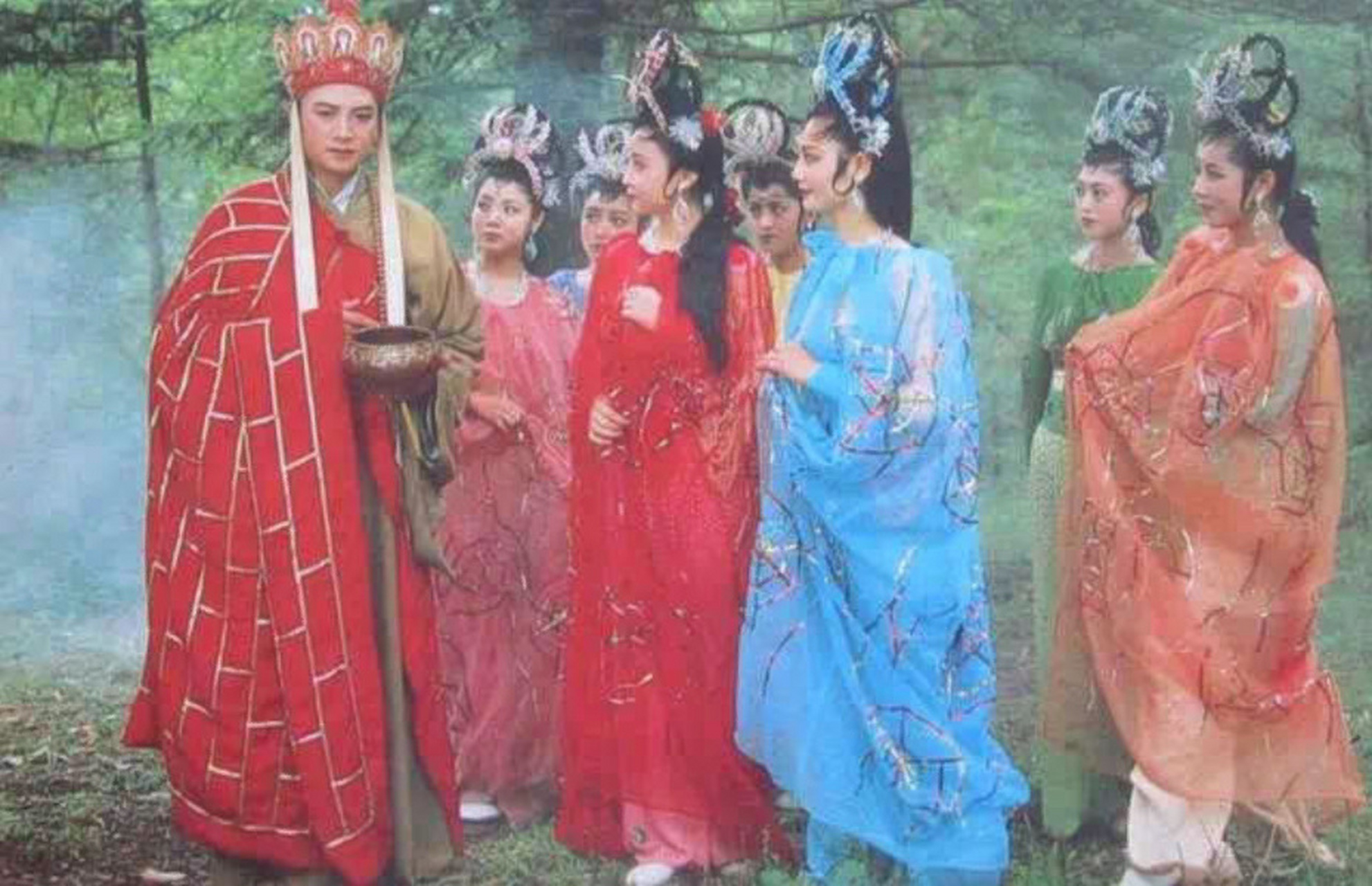 蜘蛛精 白骨精 琵琶精 玉兔精 女儿国国王 杏树精 老鼠精 孔雀精