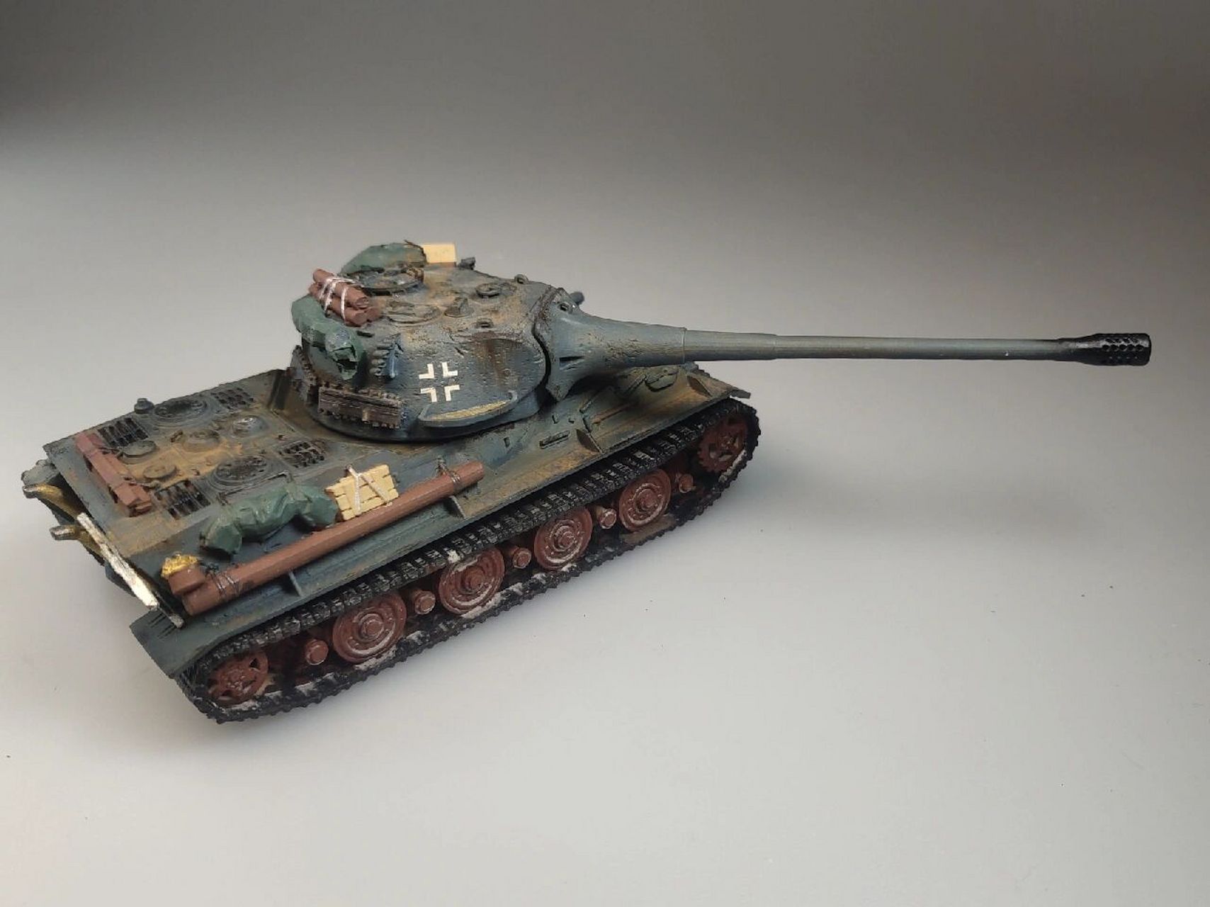 二战德国重型坦克双合集      德国后期狮式坦克和128毫米歼击车,虽然