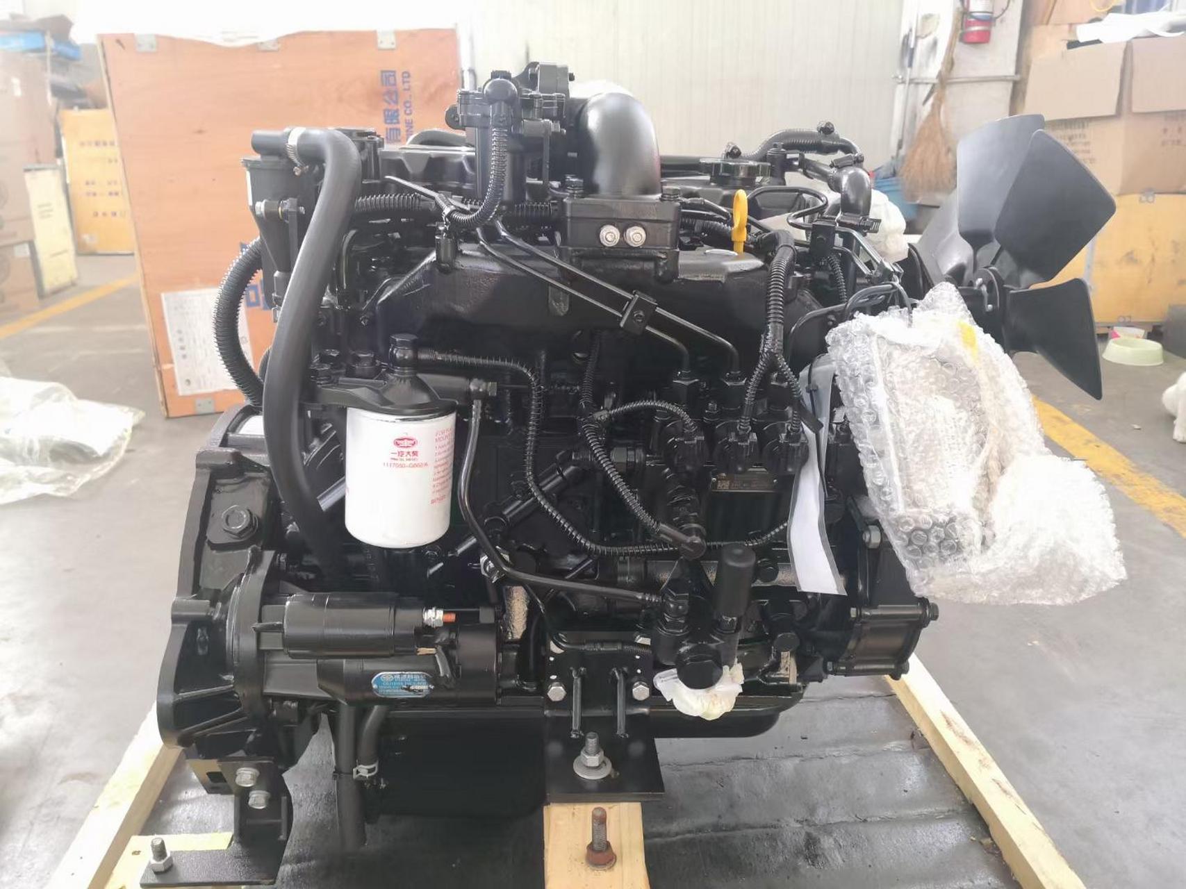 分享大柴498国三配叉车的发动机总成