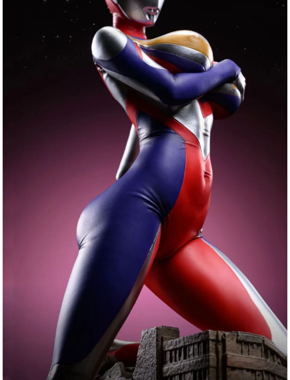 女奥特曼来袭 #手办# #gk雕像# #奥特曼# #奥特曼手办# #潮玩分享