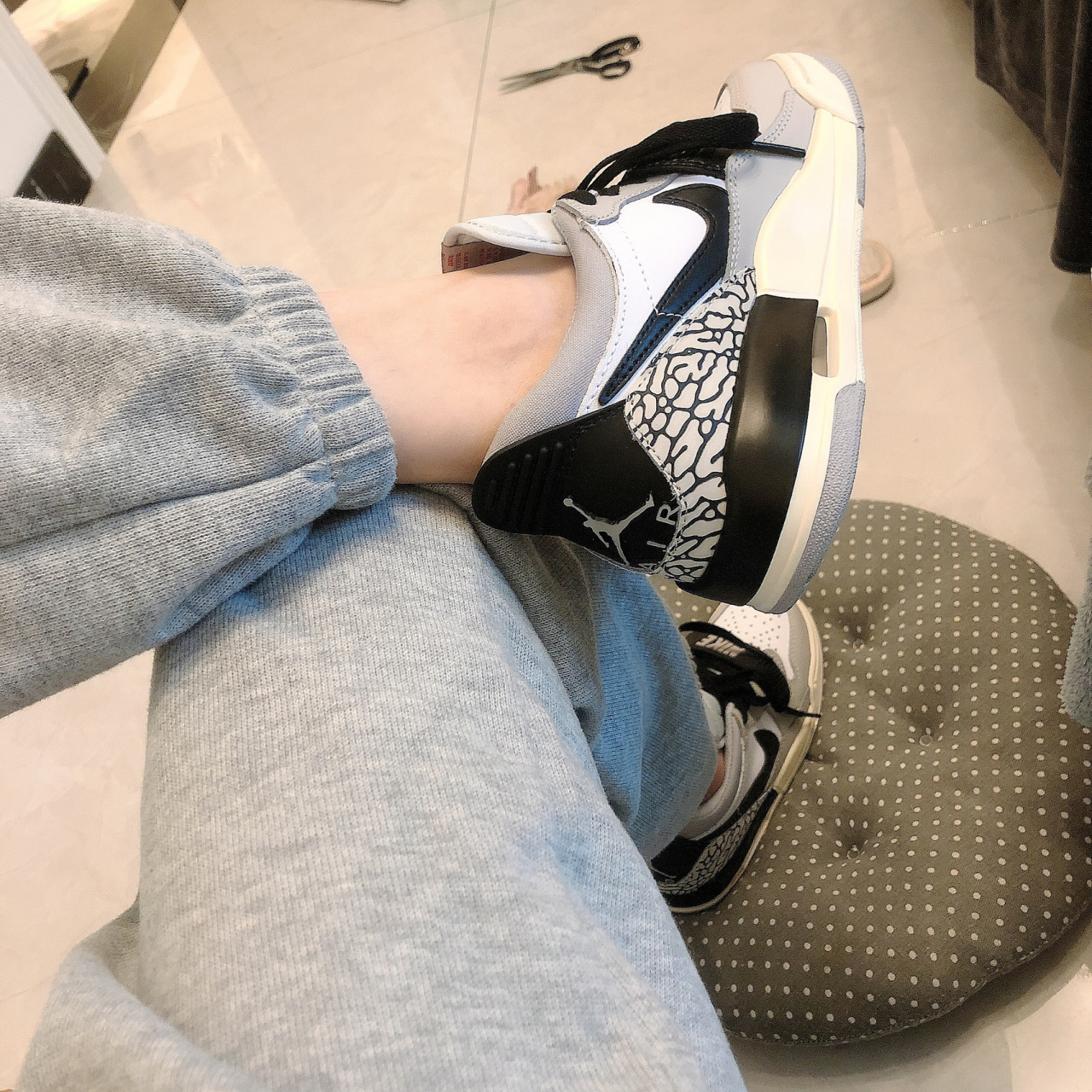 小个子福音aj312 本人净身158,312配灰色裤子就2个字高级, 真香真香