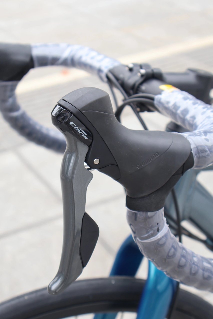 捷安特弯把公路车 speeder d1～   	 好多朋友问的d1来啦～ 	 全铝