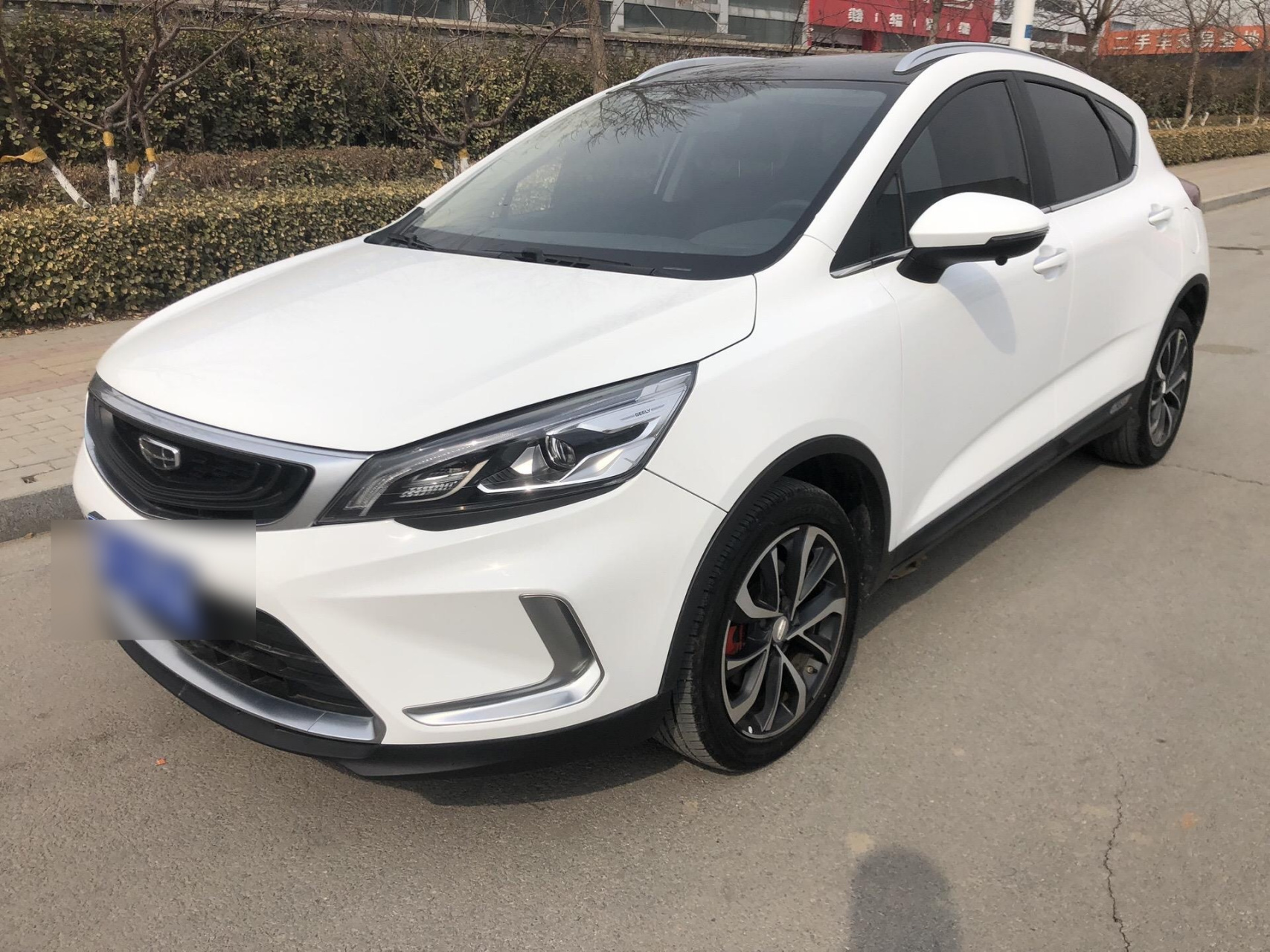 吉利帝豪gs.2021年吉利帝豪gs,自动挡高配1.4t,cvt变速箱.