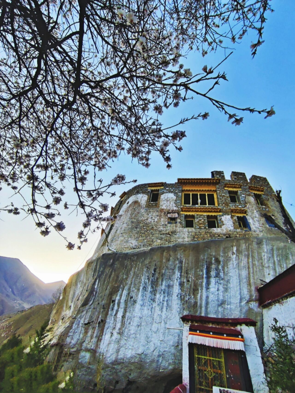 97拉萨|有无桃花都值得去的帕崩岗97 98帕崩喀宫 	 吐蕃时期的