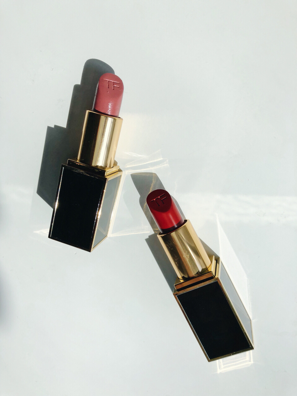 96两支tf口红迎接春天 今天来发篇试色～在新西兰奥克兰机场买了两