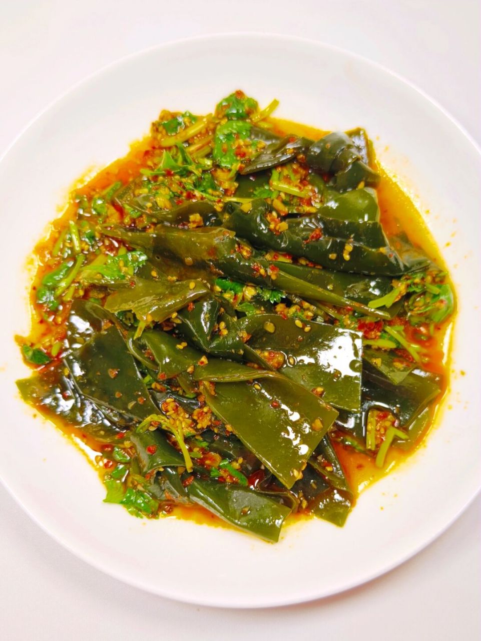 凉拌海带结 哇哇哇!