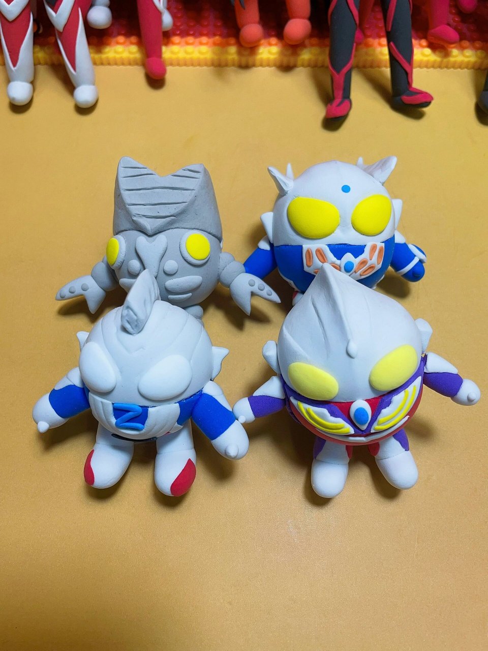 用粘土捏的奥特曼蛋仔 #分享我的手工作品# 本次分享蛋仔派对里的