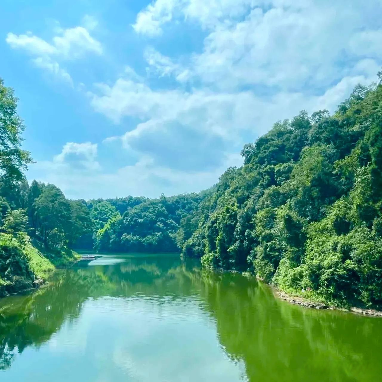 川西高原好风光  大邑烟霞湖, 自然风光任欣赏.