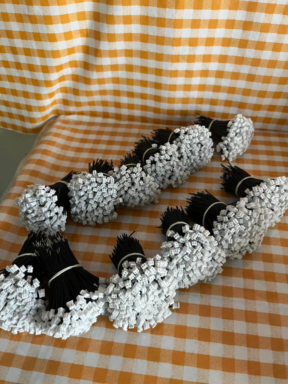 宝妈带娃做手工,做了5个小时得30块钱,难啊