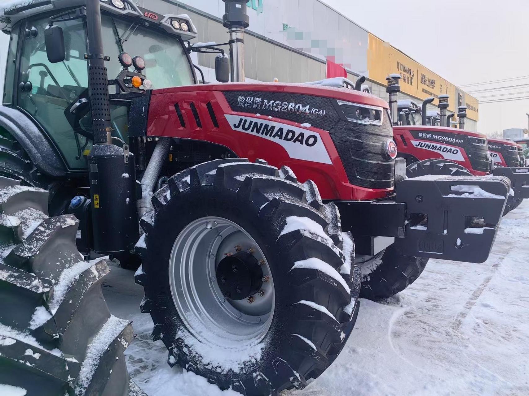 大后桥骏马道2604拖拉机陆续到货欢迎试乘试驾,搭载东方红ytn9国四9