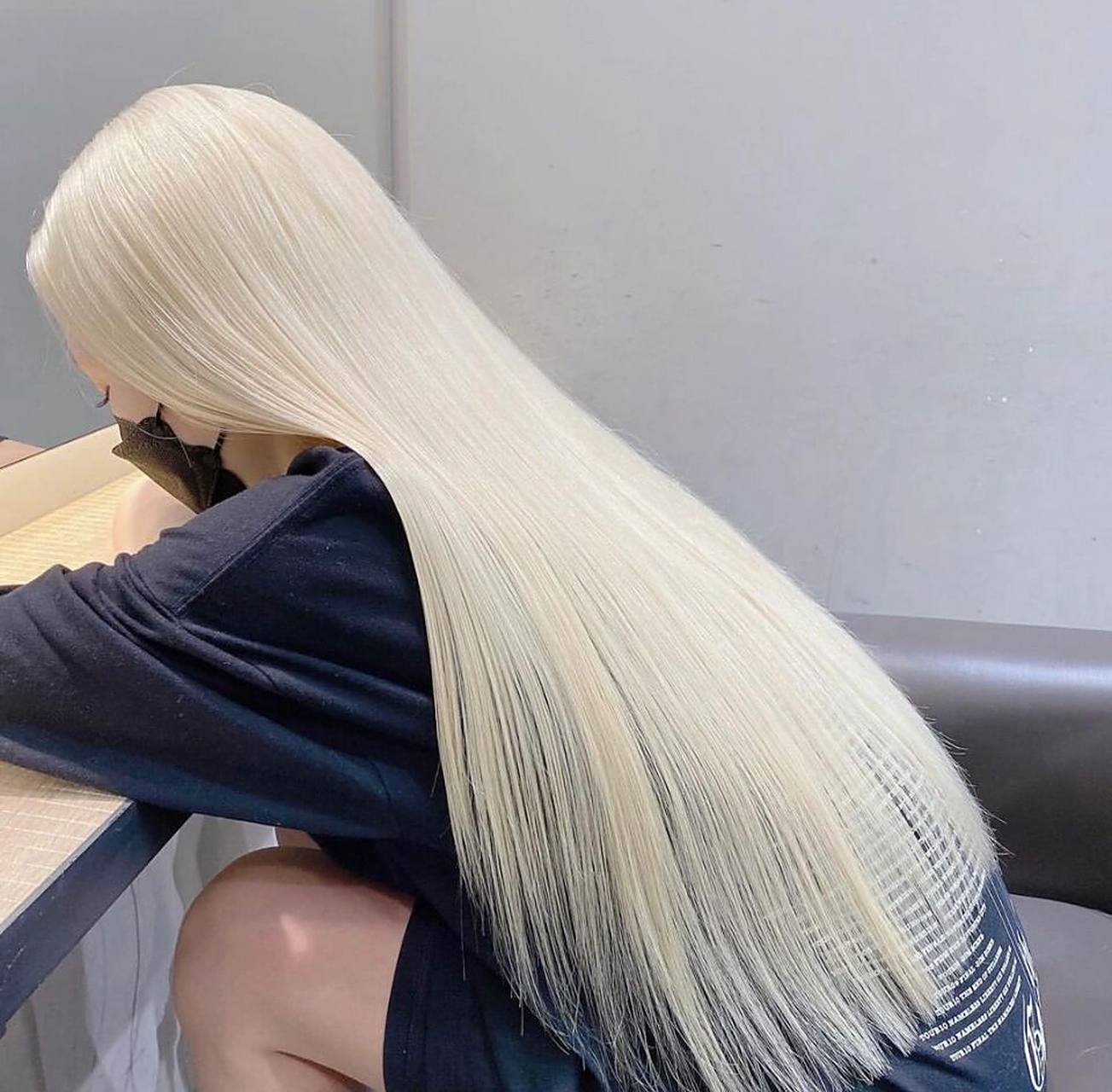 发色欣赏98 美发师「家谷誉央」打造的浅色系发色7015 5月的