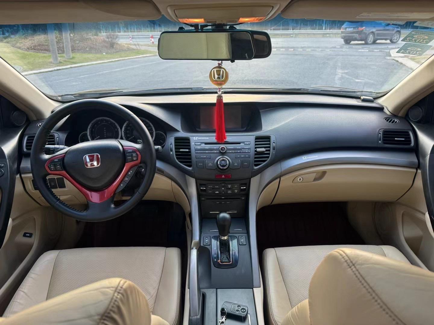 新到:本田思铂睿2