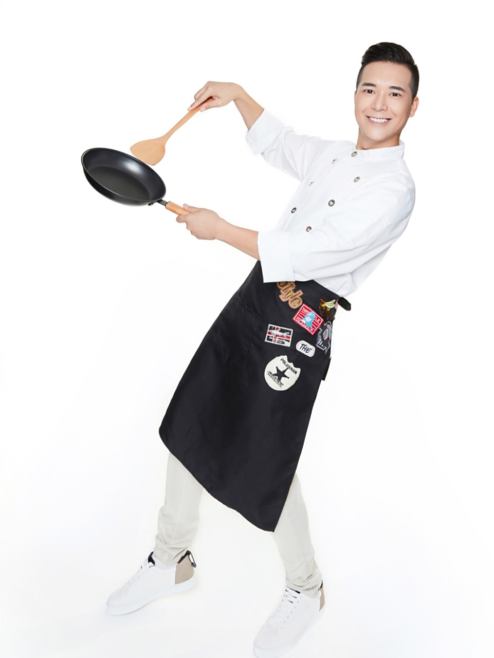 一组时尚的厨师风形象照 作为一名美食博主 怎能缺少一组像样的形象照