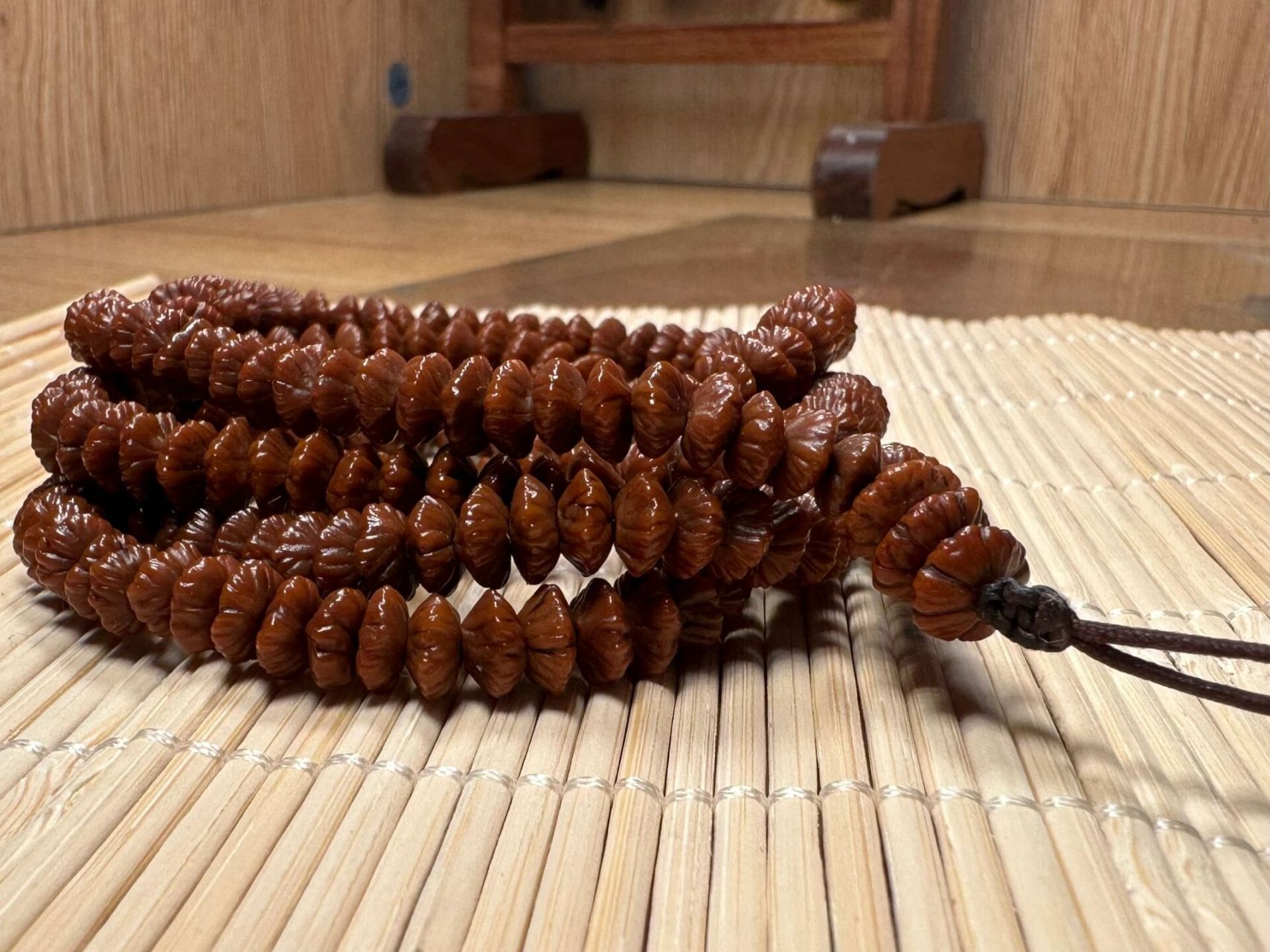 一串盘玩6年的金叶莲花菩提