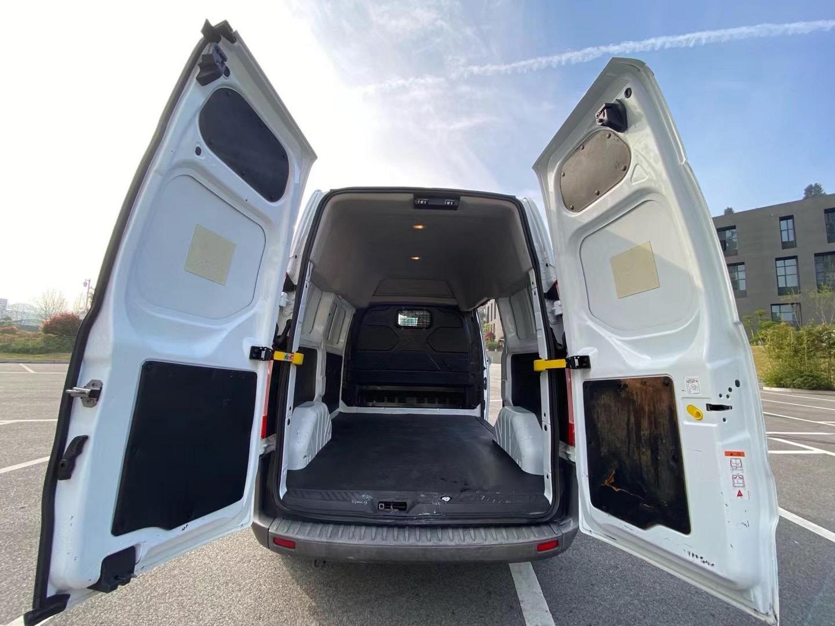 0t柴油实表6万公里 车况精品一手车 价格便宜7.xx万