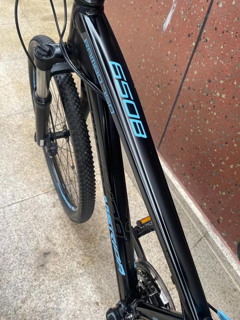 美利达兰博750,27速油刹,15车架,成色好