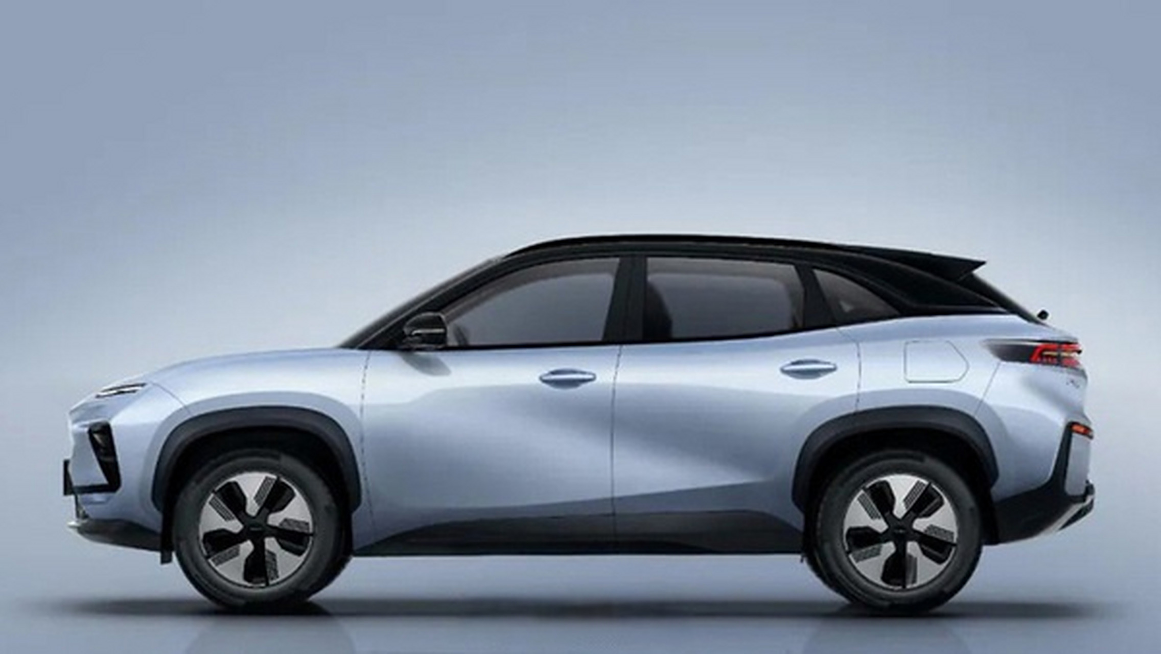 奇瑞eq7将于7月12日下线,新车售价预计为15万元-20万元左右.