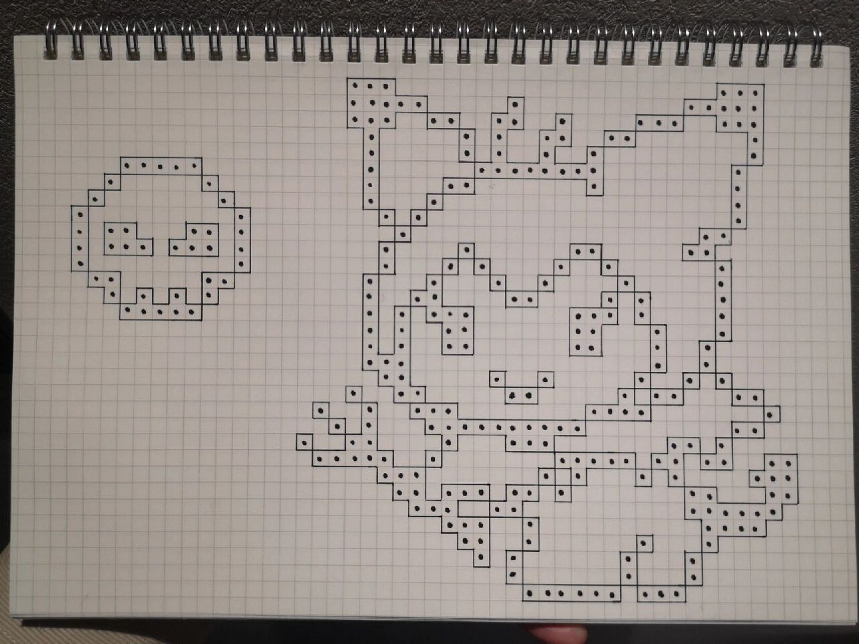 像素画:小魔女库洛米 网格本:b5临摹自