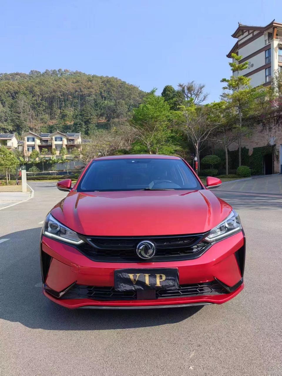 新到店车型:东风风神奕炫,2020年9月上牌,自动挡1.