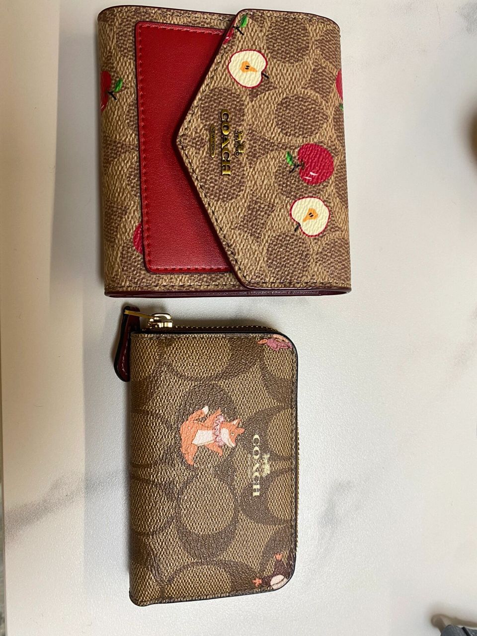 拼多多蔻驰钱包太精致了吧9999 随手买的pdd蔻驰小樱桃钱包,到手