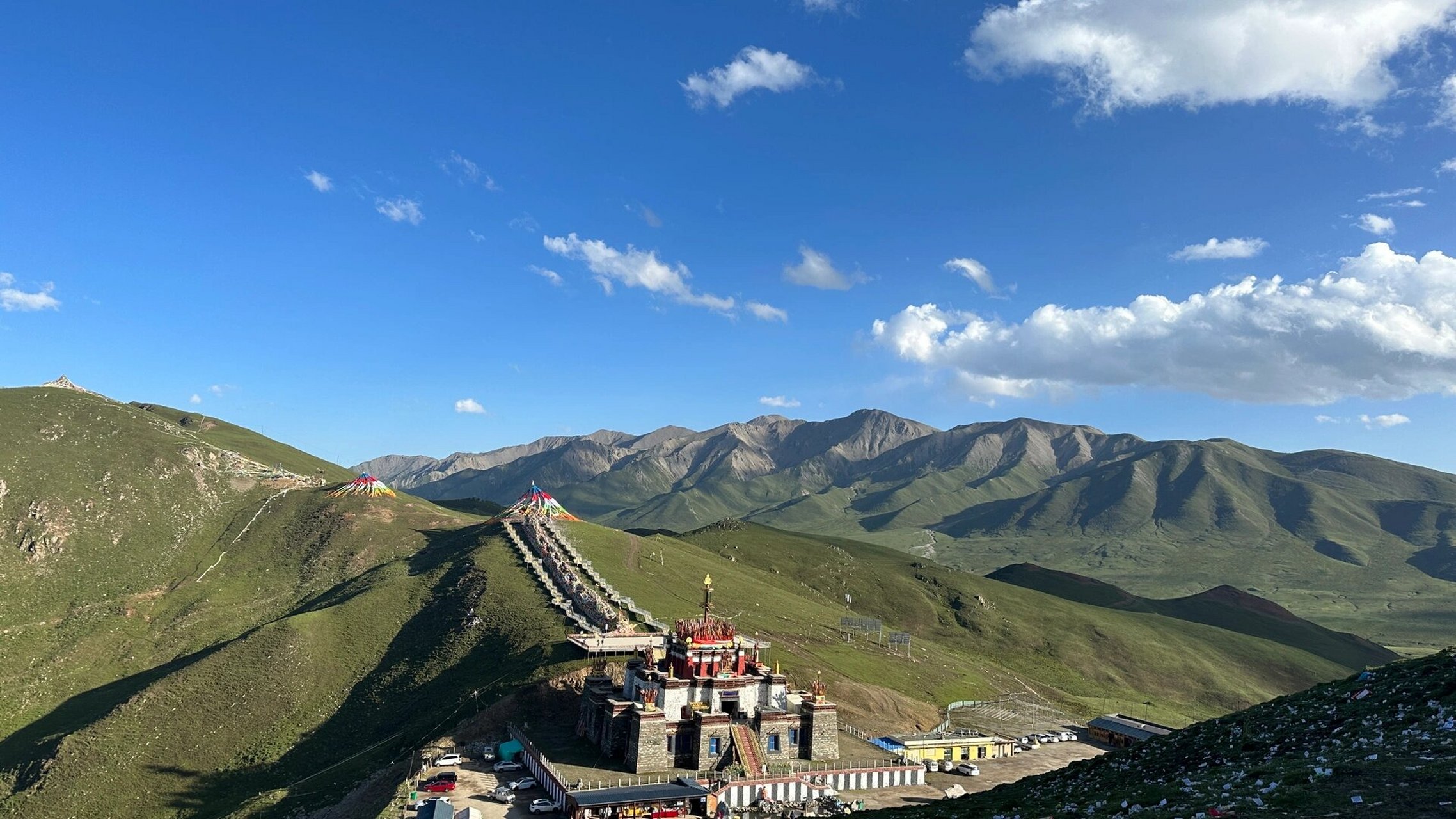 西宁必来—拉脊山7215 自驾来西宁的朋友可以来拉脊山看看 上下山