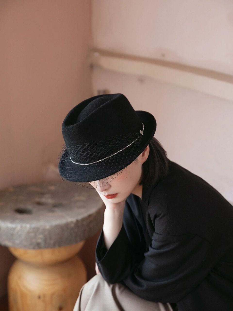 复古网纱爵士礼帽|帅气英伦风97 采用质感很好的羊毛呢材质,秋冬季