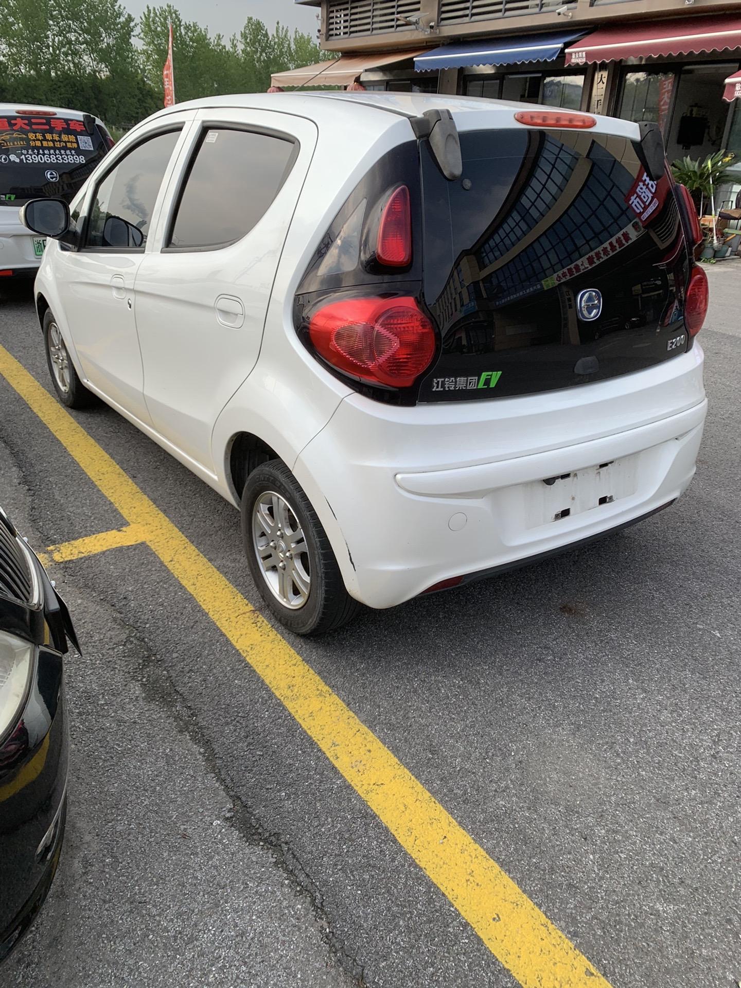 江铃e200小电车,续航300公里!