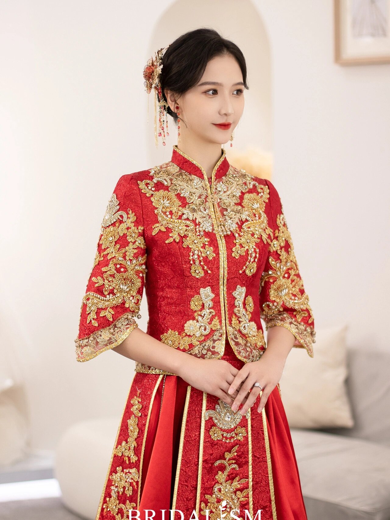 新娘中式秀禾服-婚礼出门造型