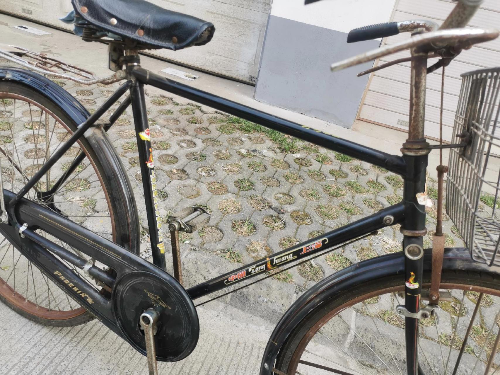 凤凰26寸轮老式怀旧自行车.