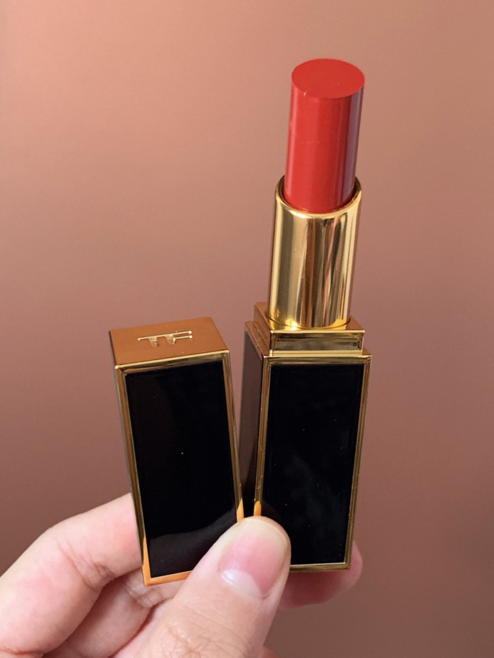 分享一下最近好爱的一只口红 tf#27 shameless 自带故事的一只口红