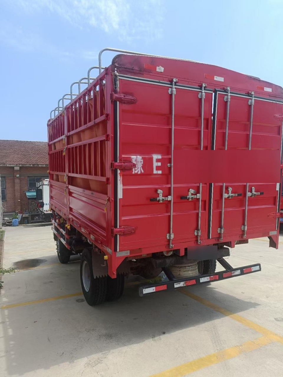 2020年江淮骏铃v6高栏自卸,170马力4.