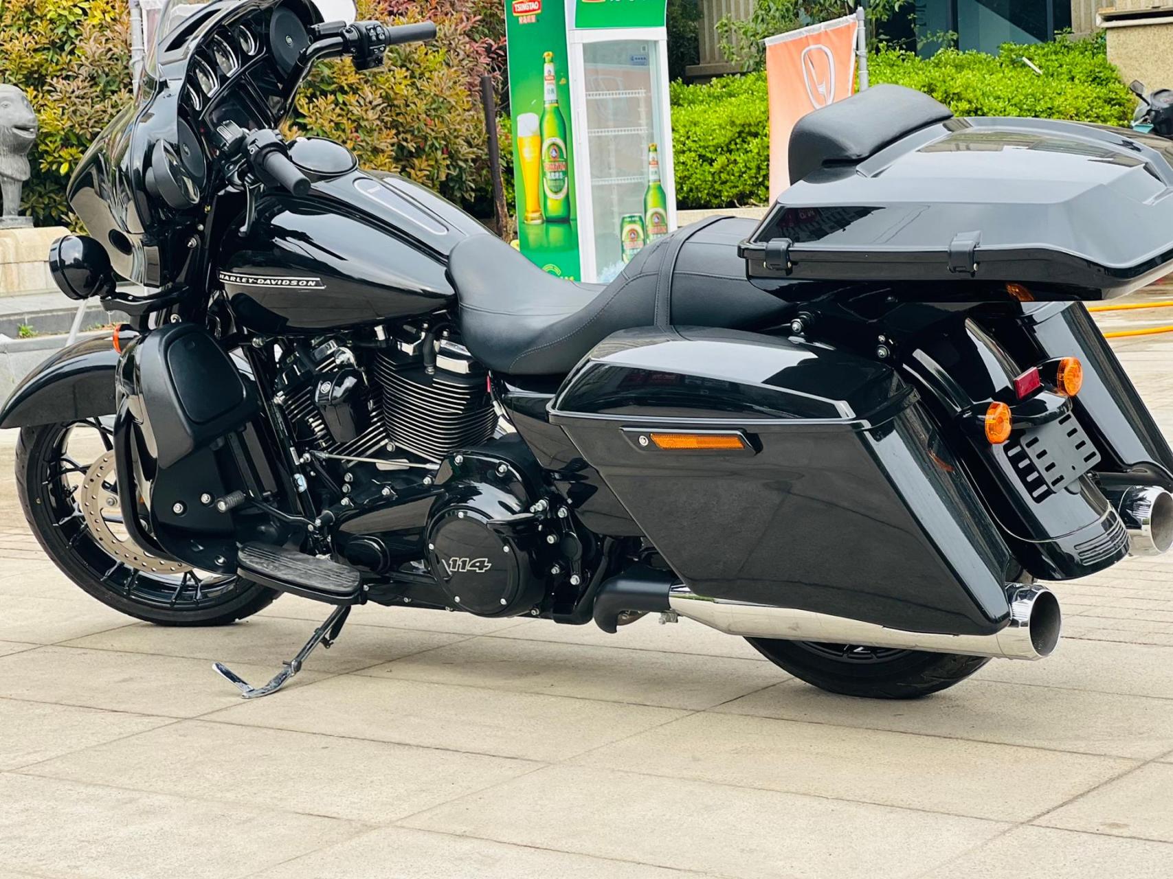 新到21年5月大贸哈雷大道滑翔定制版本准新车1200公里改装护腿 排气