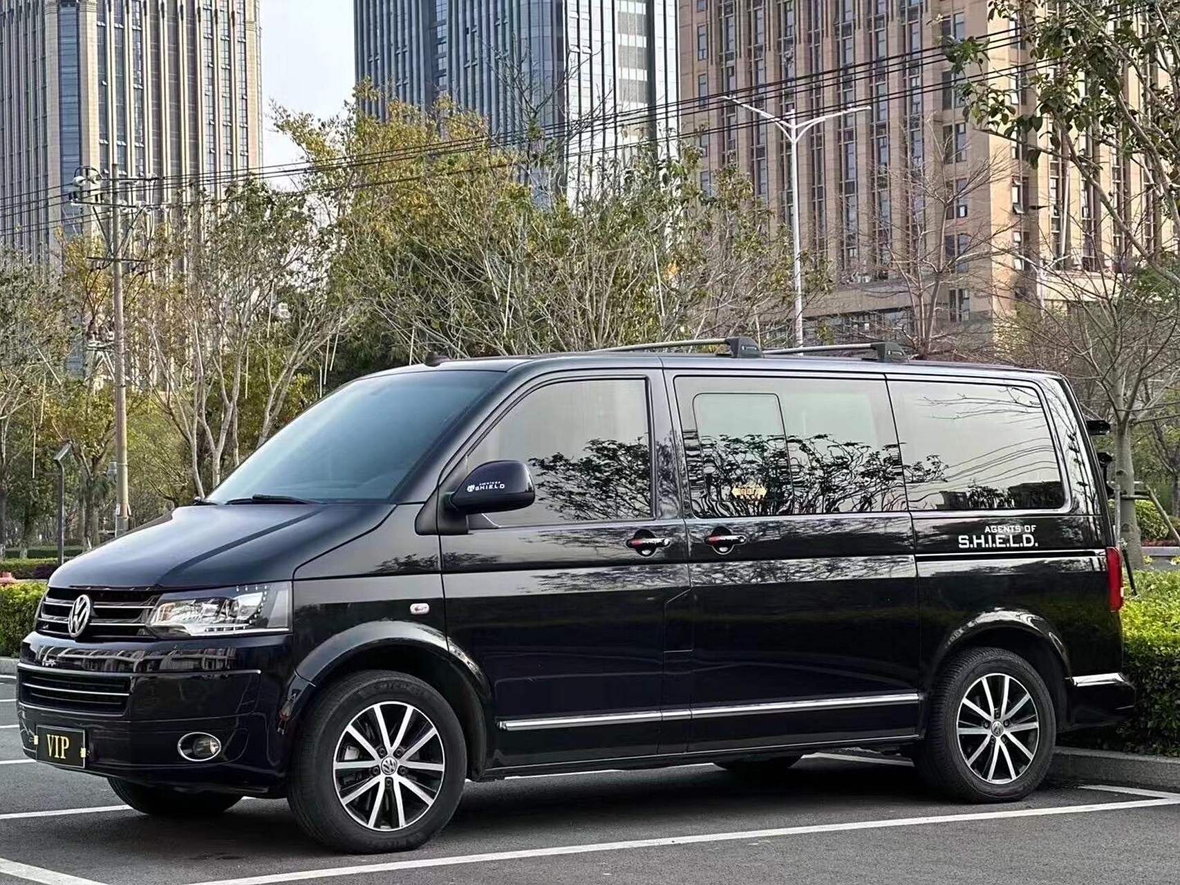 大众纯进口迈特威,行政版6座  新车加改装落地接近百万,现在2折不到