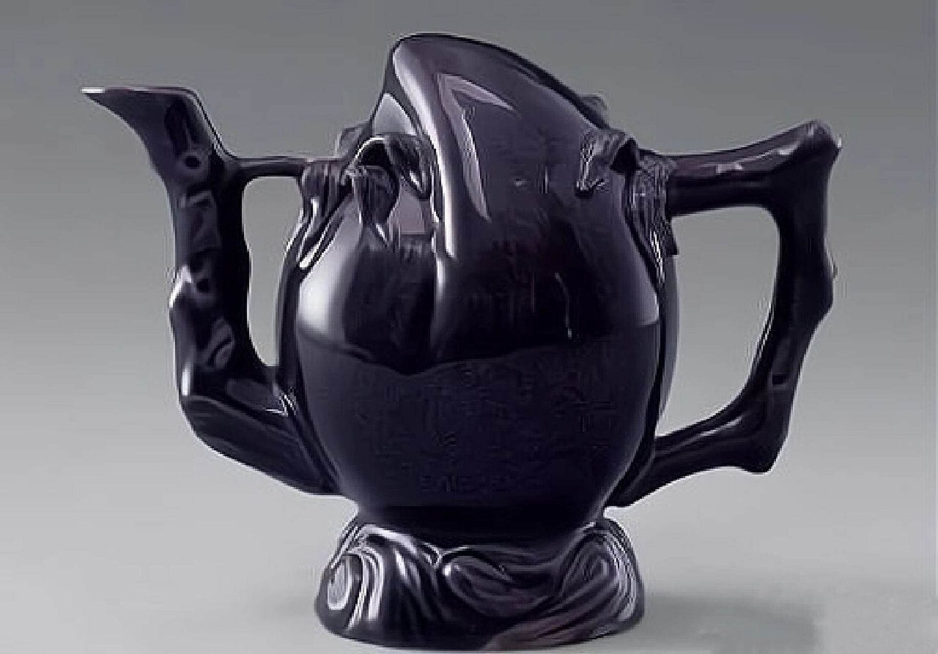 清三代茄皮紫釉瓷器 1,清乾隆 茄皮紫釉梅瓶 2,清康熙 茄皮紫釉香炉 3