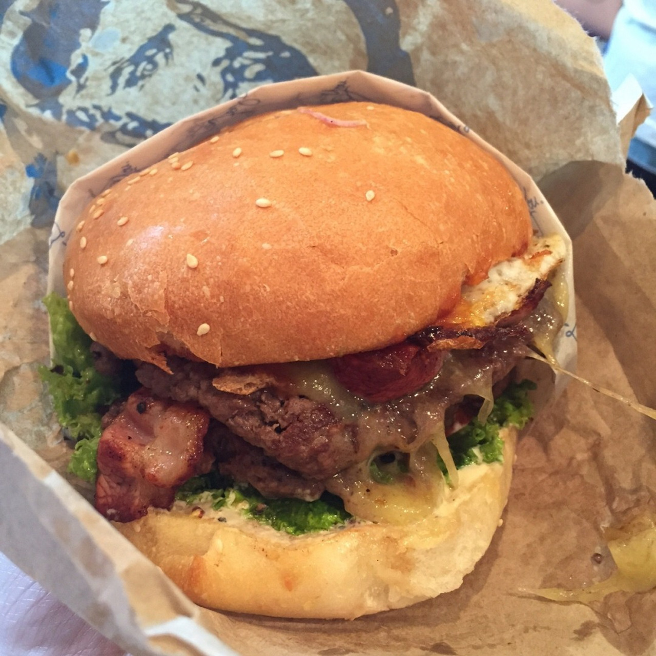 到皇后镇必吃的fergburger9294,算是这里的地标了,常年排队,我是