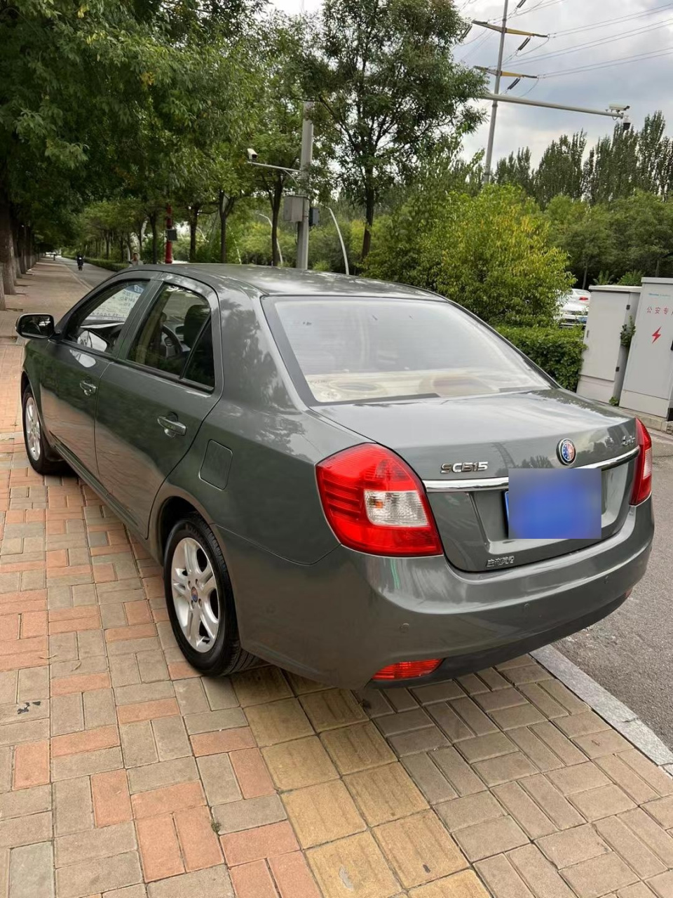 吉利英伦sc615,1.5手动高配,全车原版