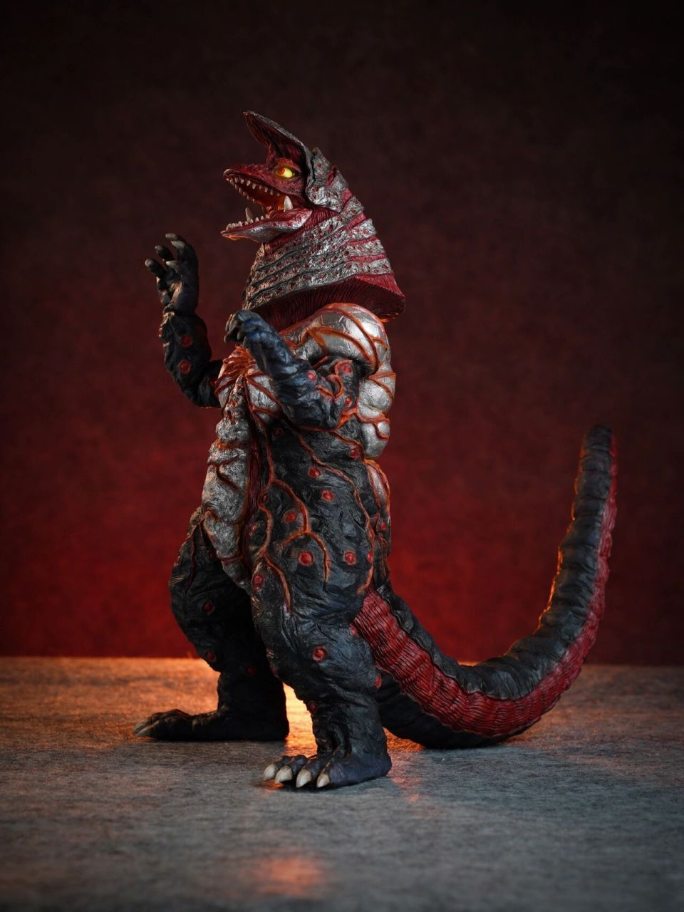 奥特曼超古代怪兽哥尔赞 pc第一只怪兽哥尔赞 迪迦宿敌 积聚岩浆强化