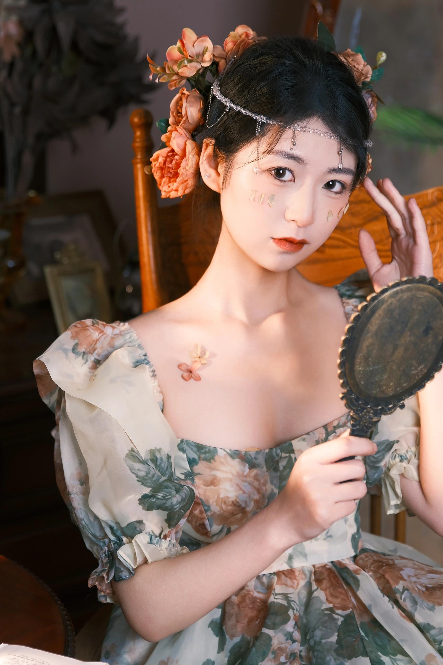 不敢发朋友圈的写真照就发在这吧