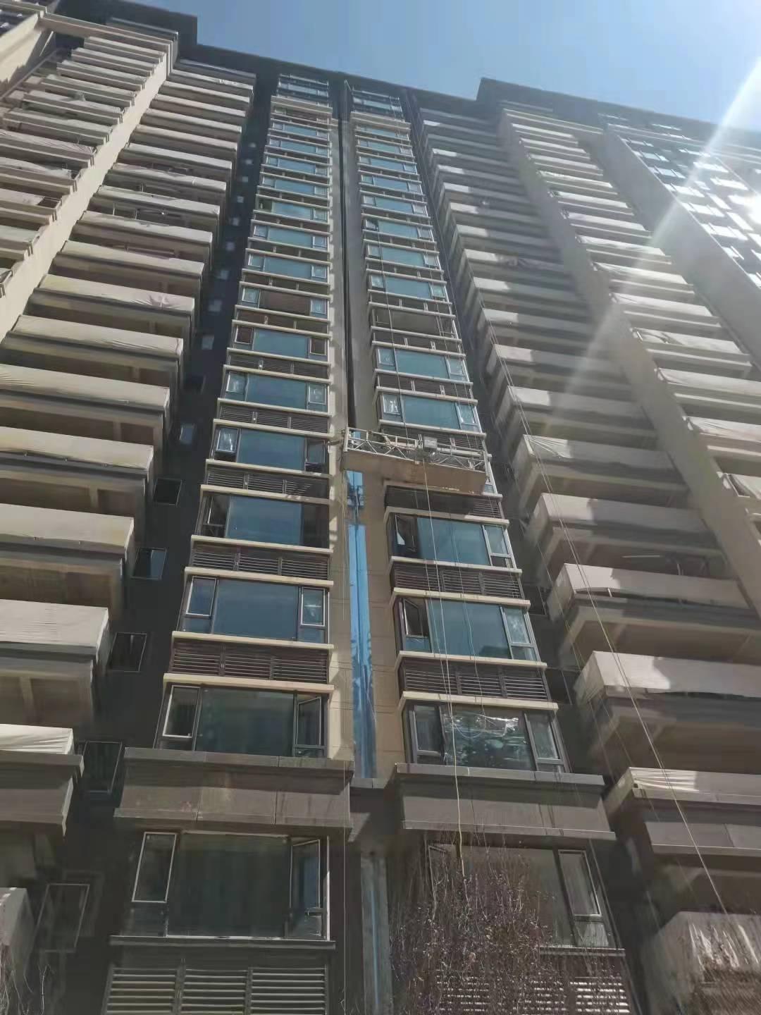 根据《高处作业吊篮规范》,监理应该检查的建筑工程高空作业吊篮10项