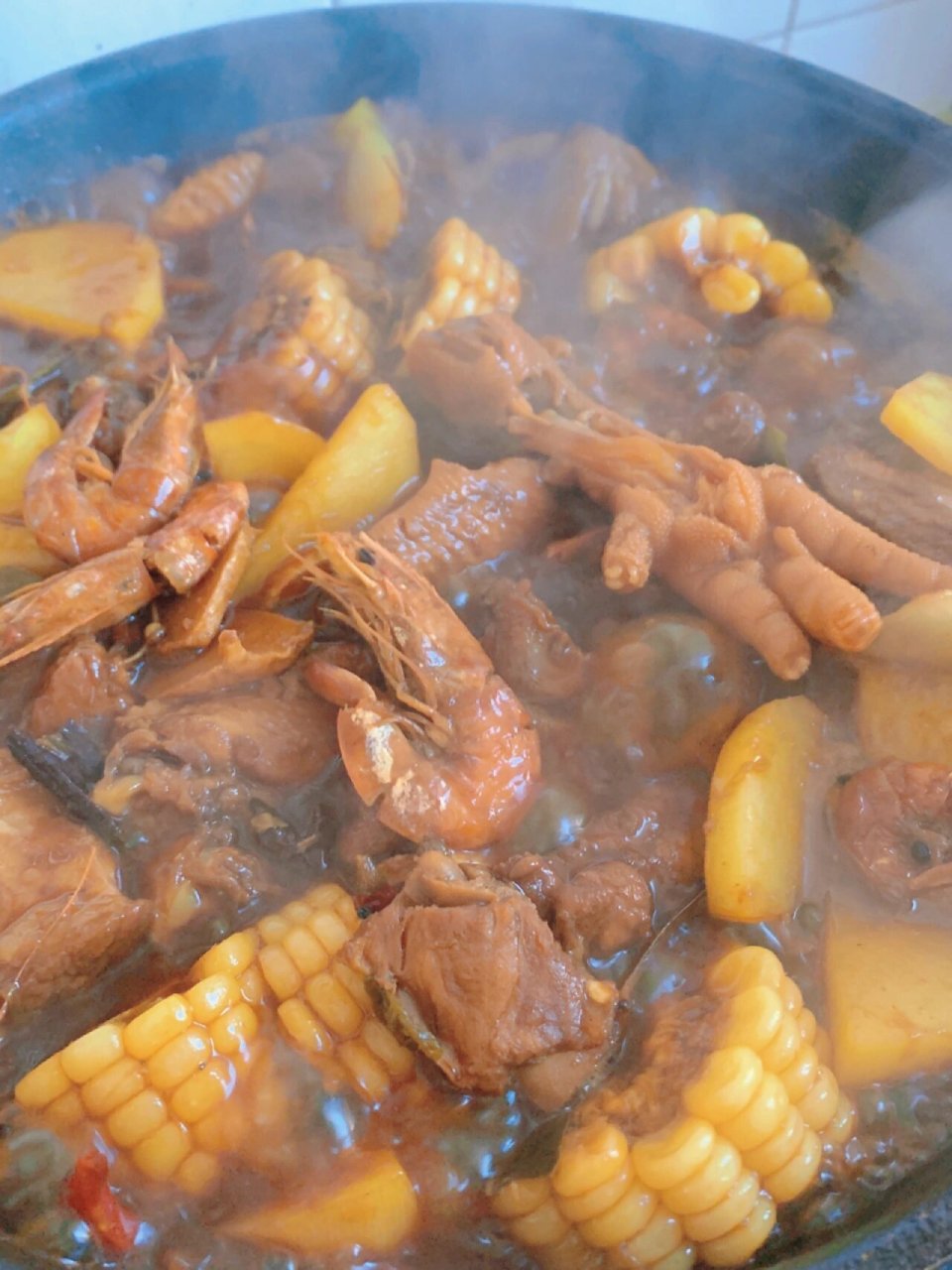 排骨和鸡爪还可以这样做90 上次爸妈来济南给买的排骨,过去好久了