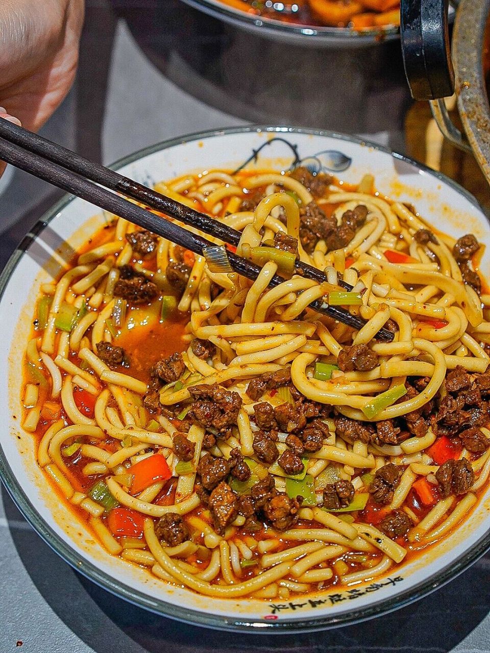 炮仗面好香～ 肉末好多～汤汁拌上面条能炫一碗90