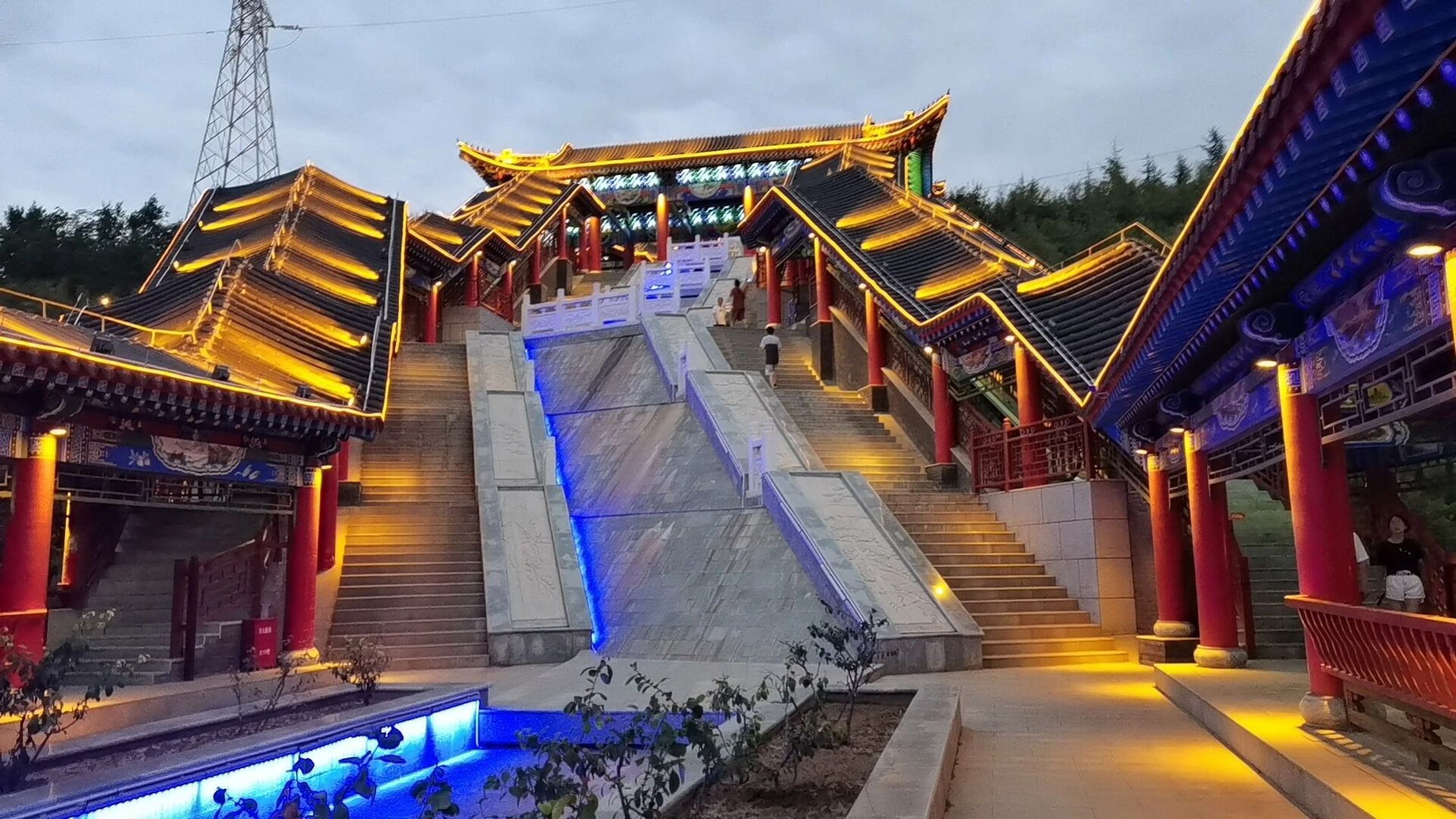 兰州小众景点—金城公园 西固金城公园多年来受到省,市,区领导的赞誉